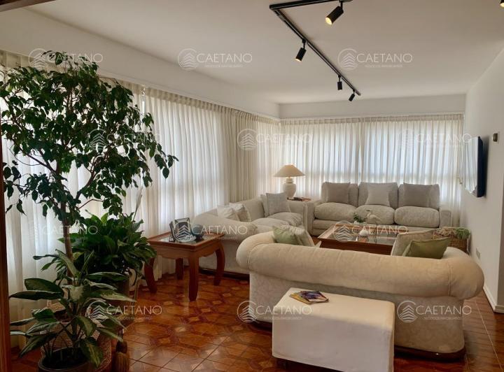 Departamento · 4 Ambientes · 1 Cochera