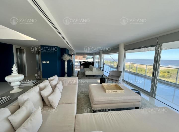 Departamento · 282m² · 5 Ambientes · 1 Cochera