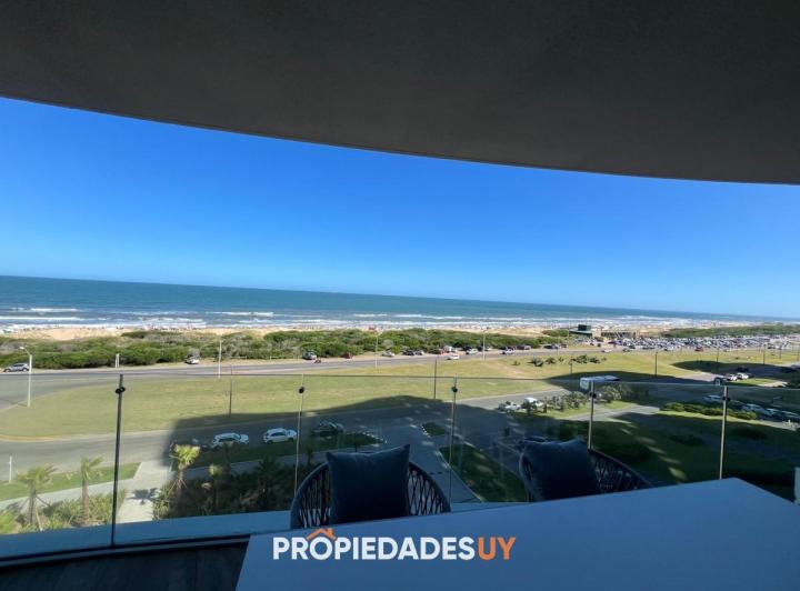 Departamento · 224m² · 4 Ambientes · 1 Cochera