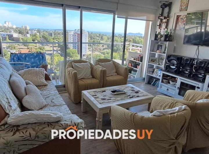 Departamento · 72m² · 4 Ambientes · 1 Cochera