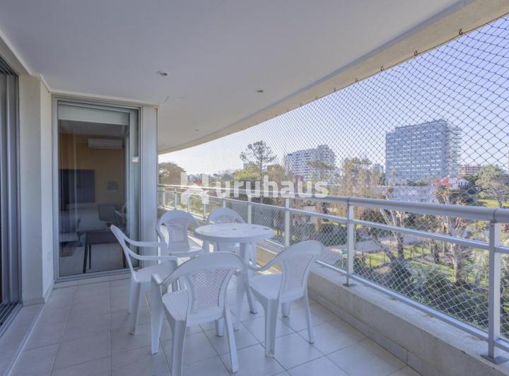 Departamento · 85m² · 3 Ambientes · 1 Cochera