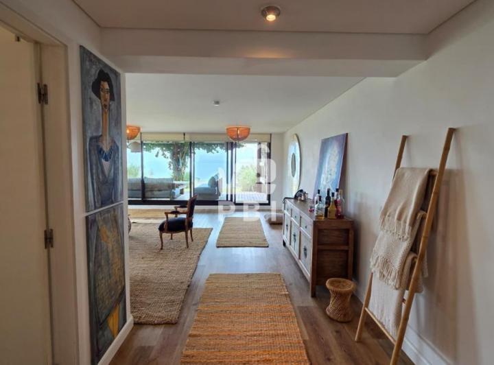 Departamento · 133m² · 4 Ambientes · 1 Cochera