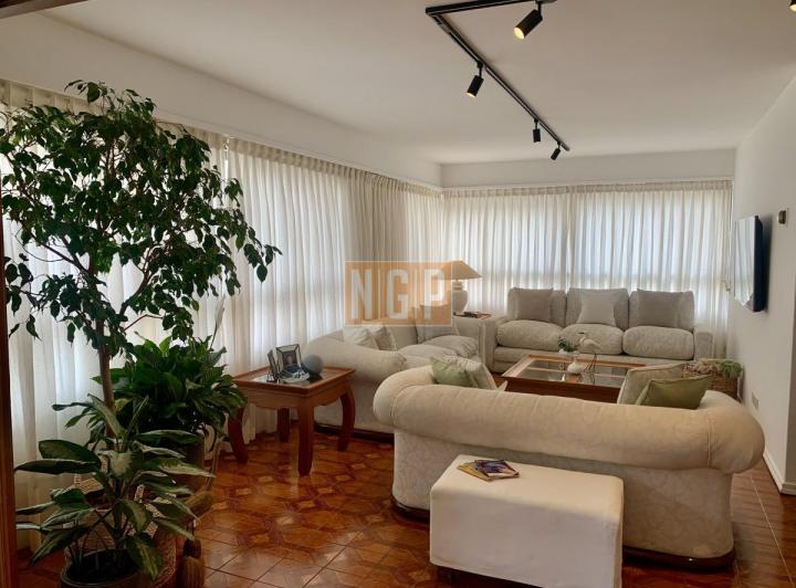 Departamento · 4 Ambientes · 1 Cochera
