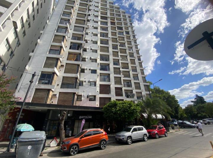 Departamento · 100m² · 5 Ambientes