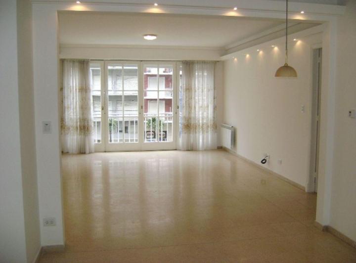 Departamento · 145m² · 5 Ambientes · 1 Cochera
