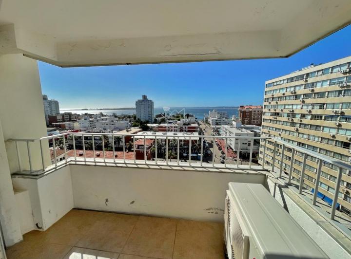 Departamento · 125m² · 4 Ambientes · 1 Cochera