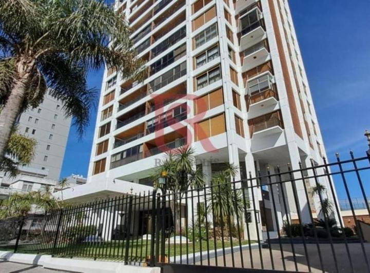 Departamento · 270m² · 4 Ambientes · 2 Cocheras