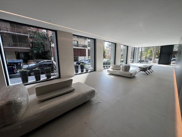 Departamento · 200m² · 4 Ambientes · 2 Cocheras