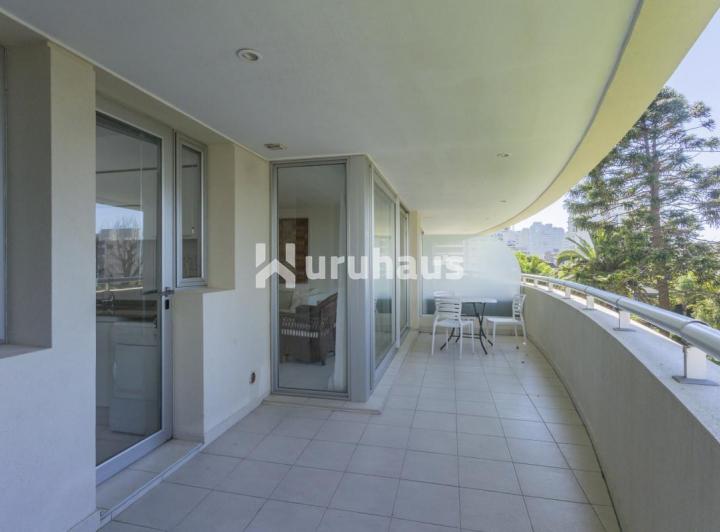 Departamento · 125m² · 4 Ambientes · 1 Cochera
