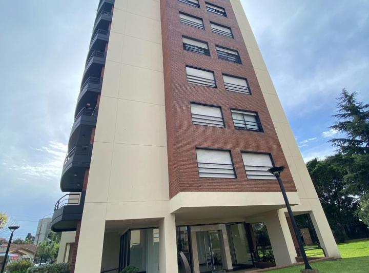 Departamento · 57m² · 3 Ambientes · 1 Cochera
