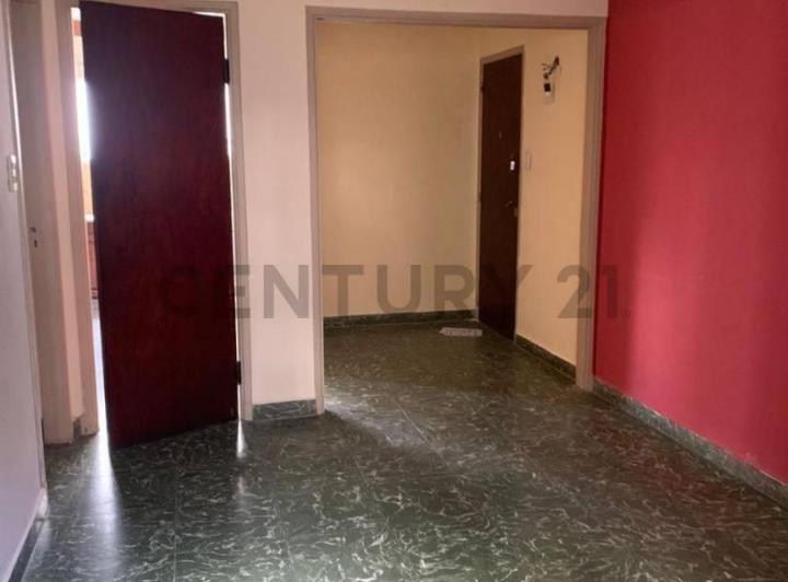 Departamento · 95m² · 4 Ambientes · 1 Cochera