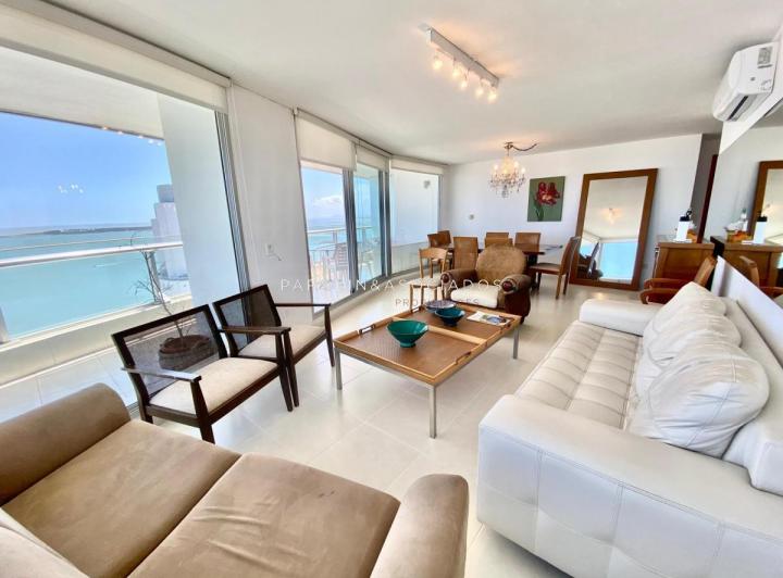 Departamento · 120m² · 4 Ambientes · 1 Cochera