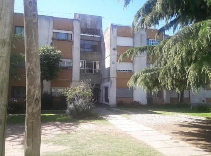 Departamento · 60m² · 4 Ambientes · 1 Cochera