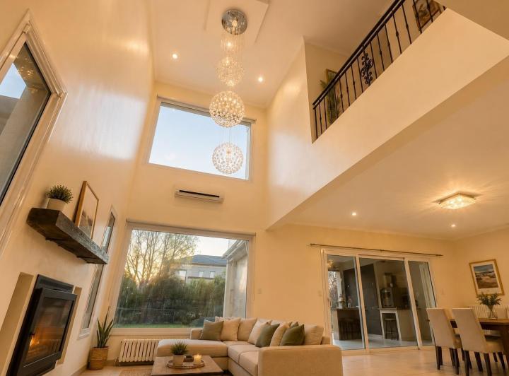 Casa · 340m² · 5 Ambientes · 5 Cocheras