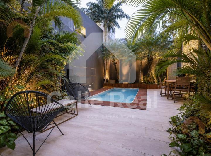 Casa · 220m² · 6 Ambientes · 1 Cochera