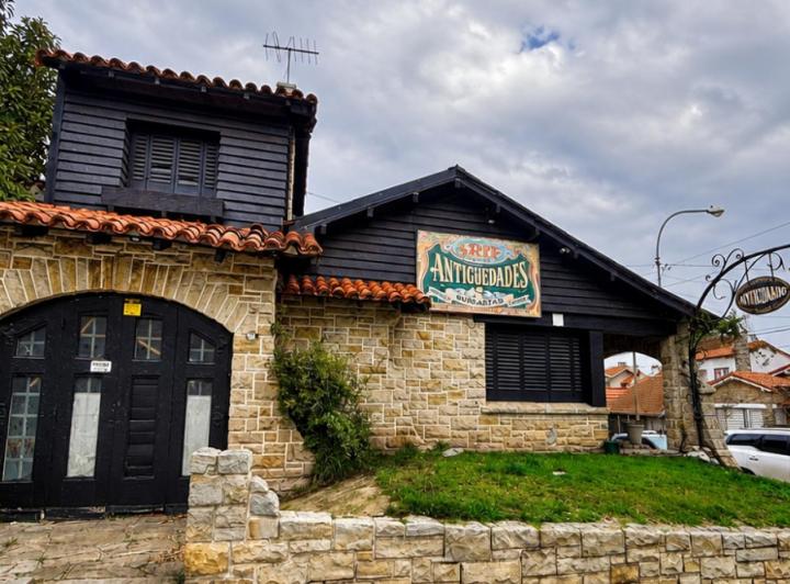 Casa · 166m² · 4 Ambientes · 1 Cochera