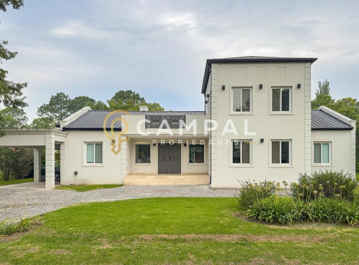 Casa · 350m² · 6 Ambientes