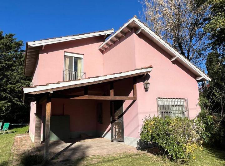 Casa · 120m² · 3 Ambientes · 1 Cochera