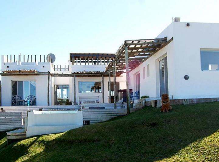 Casa · 170m² · 5 Ambientes · 4 Cocheras