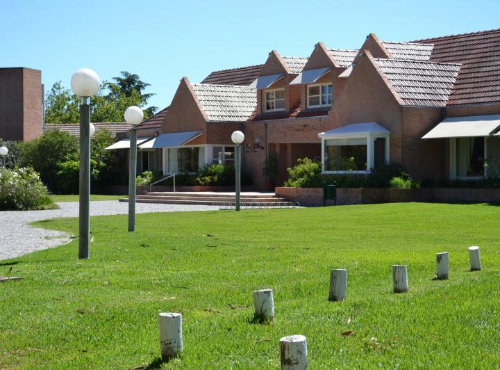 Casa · 140m² · 5 Ambientes · 1 Cochera