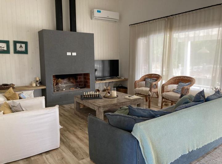 Casa · 150m² · 4 Ambientes · 2 Cocheras