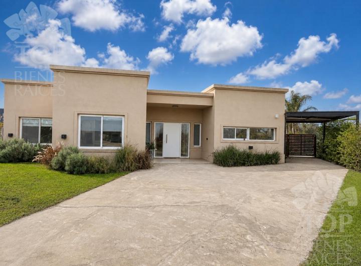 Casa · 190m² · 5 Ambientes · 1 Cochera