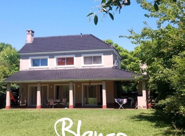 Casa · 140m² · 5 Ambientes · 1 Cochera
