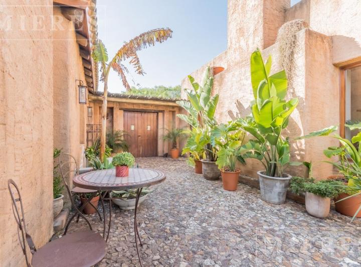 Casa · 362m² · 5 Ambientes · 2 Cocheras