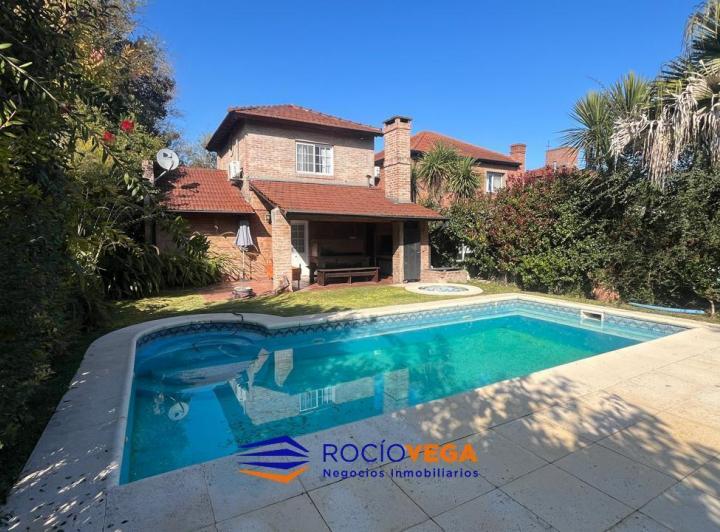 Casa · 120m² · 3 Ambientes · 2 Cocheras