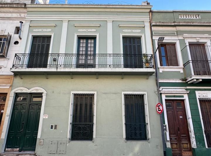 Casa · 250m² · 10 Ambientes