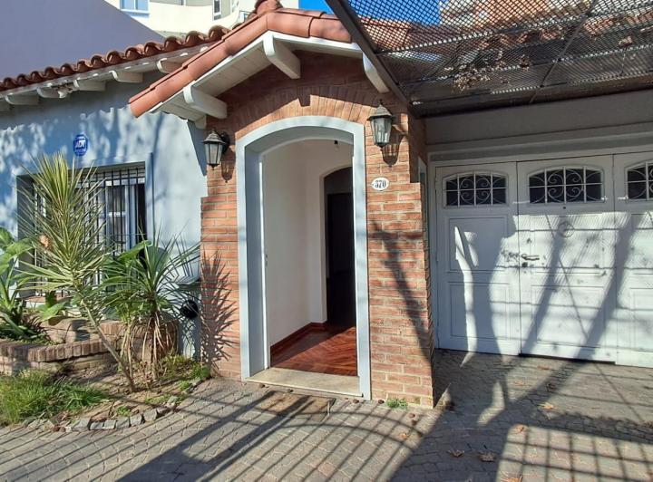 Casa · 202m² · 5 Ambientes · 1 Cochera