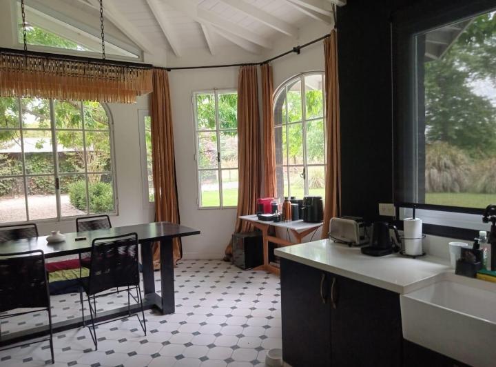 Casa · 162m² · 4 Ambientes · 1 Cochera