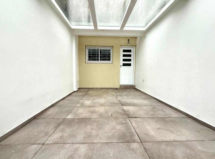 Casa · 83m² · 3 Ambientes · 1 Cochera