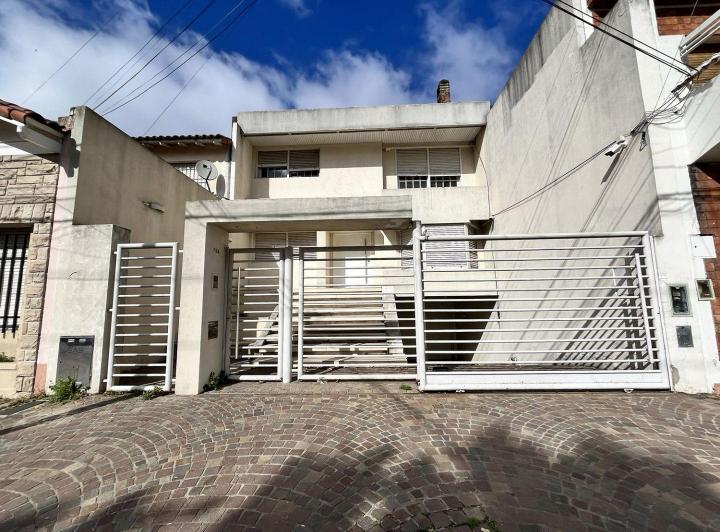 Casa · 500m² · 5 Ambientes