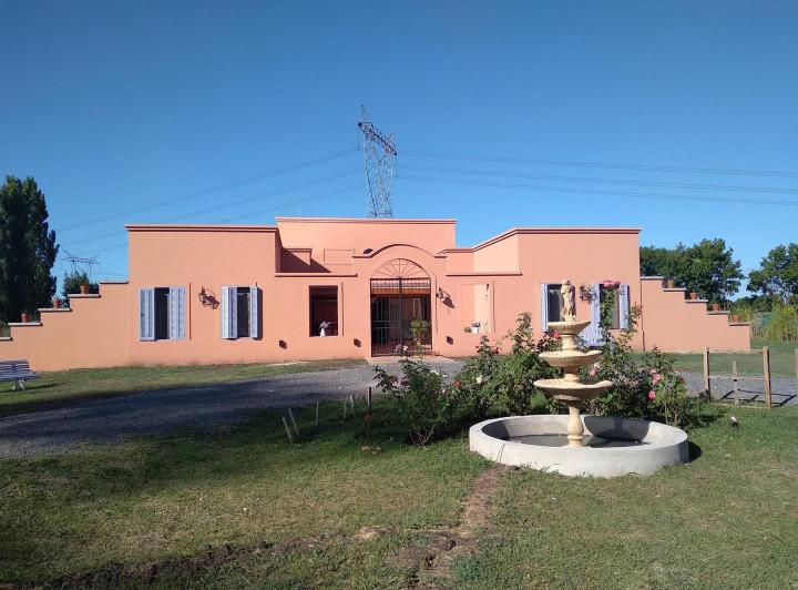 Casa · 230m² · 4 Ambientes