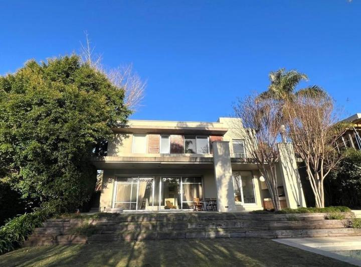 Casa · 420m²