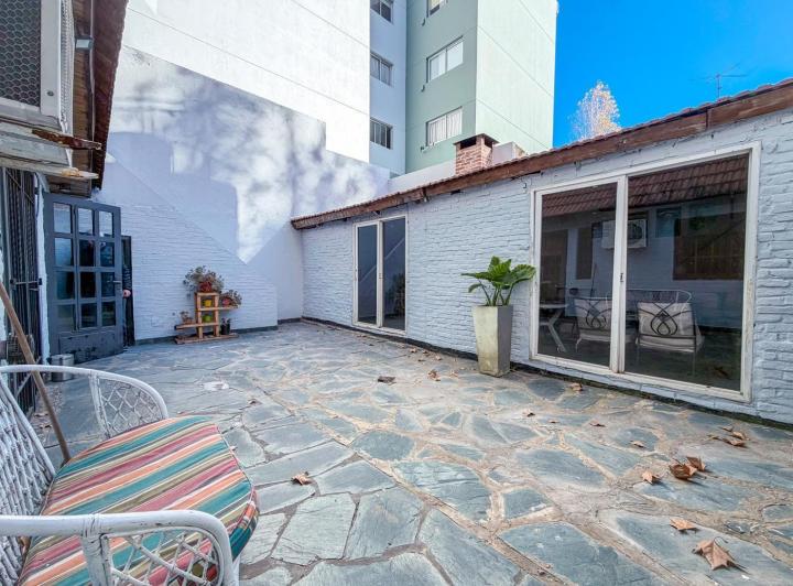 Casa · 200m² · 5 Ambientes · 1 Cochera