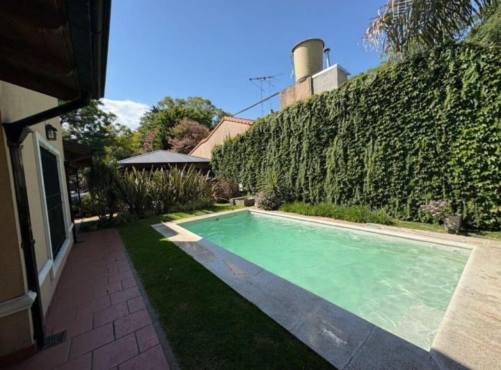Casa · 120m² · 3 Ambientes · 1 Cochera