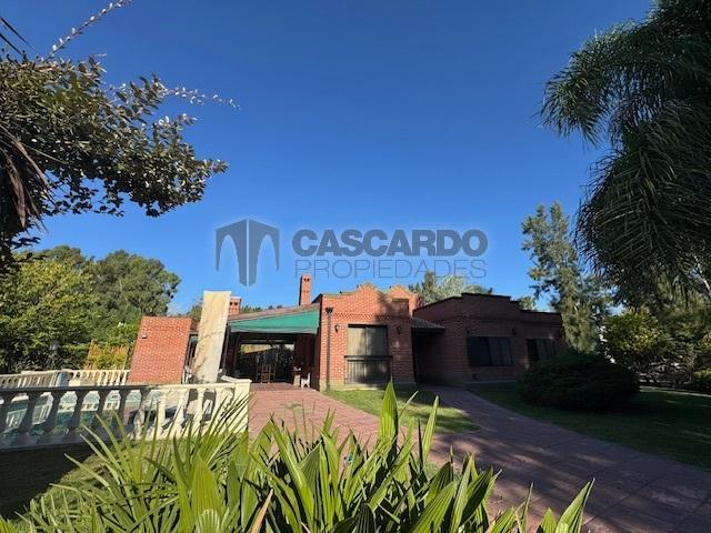 Casa · 150m² · 4 Ambientes · 1 Cochera