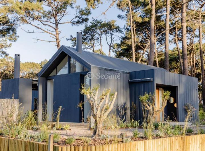 Casa · 1000m² · 5 Ambientes · 1 Cochera