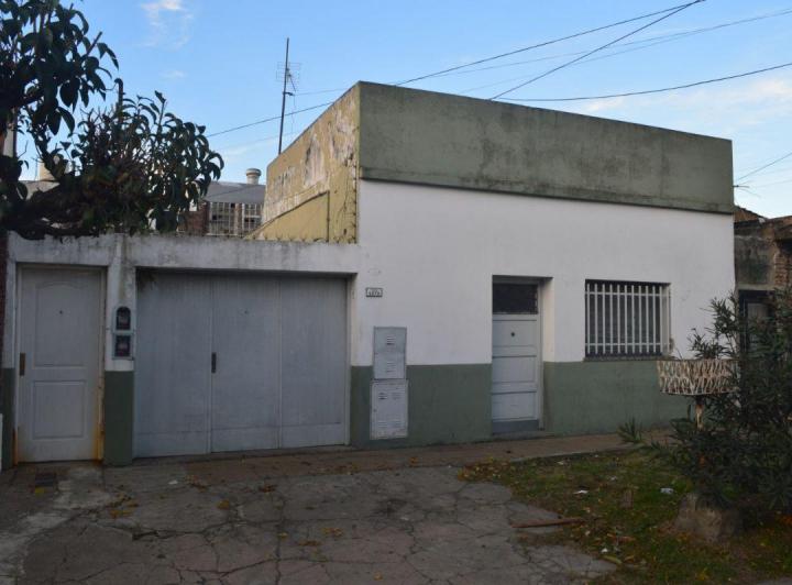 Casa · 200m² · 6 Ambientes · 1 Cochera