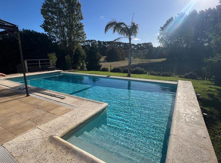 Casa · 300m² · 6 Ambientes