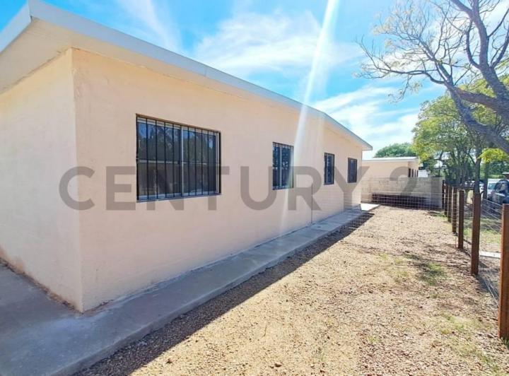 Casa · 50m² · 2 Dormitorios · 2 Cocheras