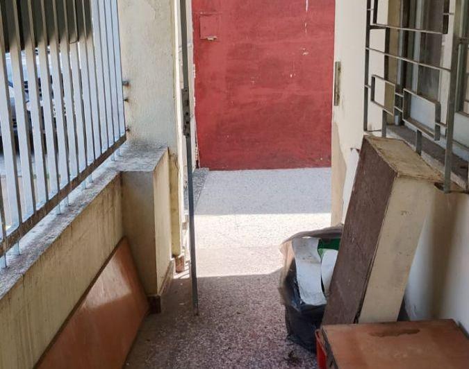 Casa · 80m² · 2 Ambientes · 3 Cocheras