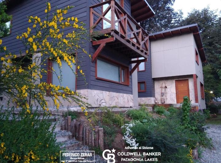 Casa · 700m² · 3 Ambientes
