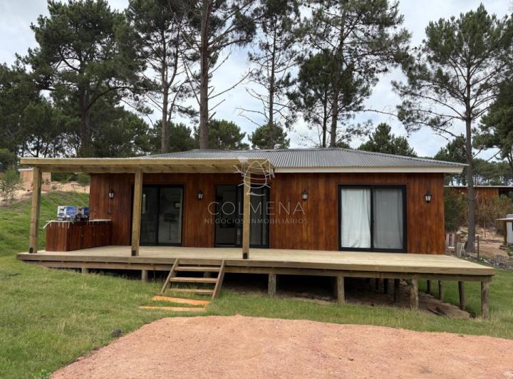 Casa · 1000m² · 2 Ambientes · 1 Cochera