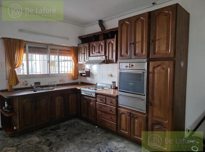 Casa · 95m² · 4 Ambientes · 1 Cochera