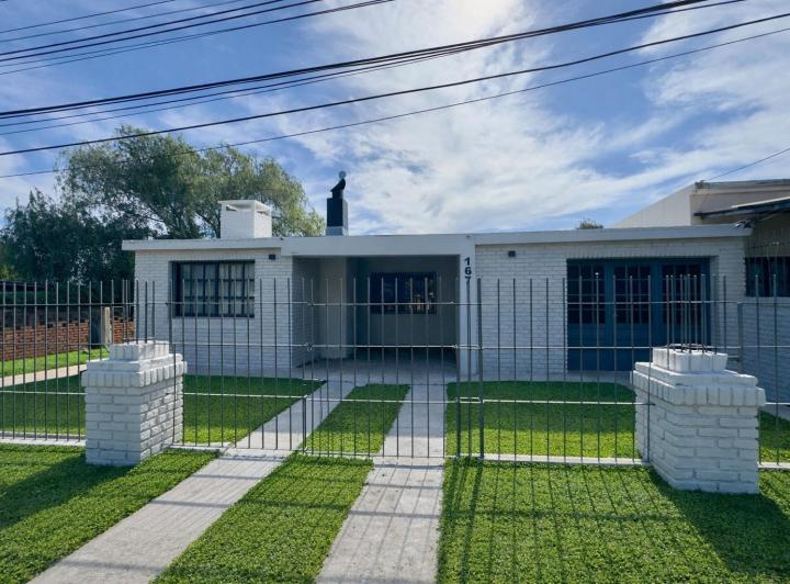 Casa · 131m² · 7 Ambientes · 3 Cocheras