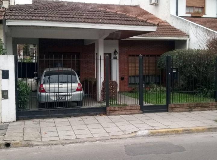 Casa · 120m² · 4 Ambientes · 1 Cochera