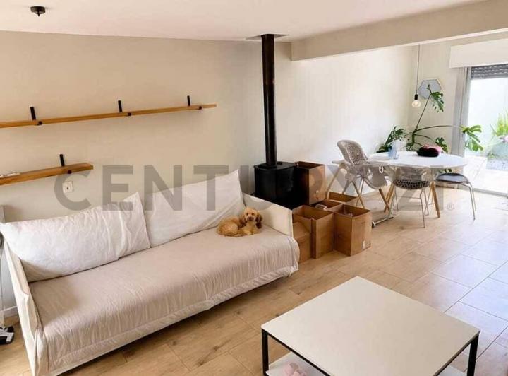 Casa · 70m² · 6 Ambientes
